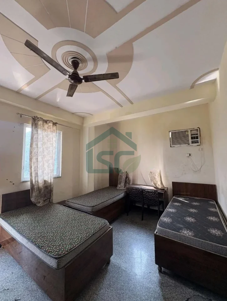 Clanza INN Boys Hostel Campus 2 in Knowledge Park III, Greater Noida — property photo 5