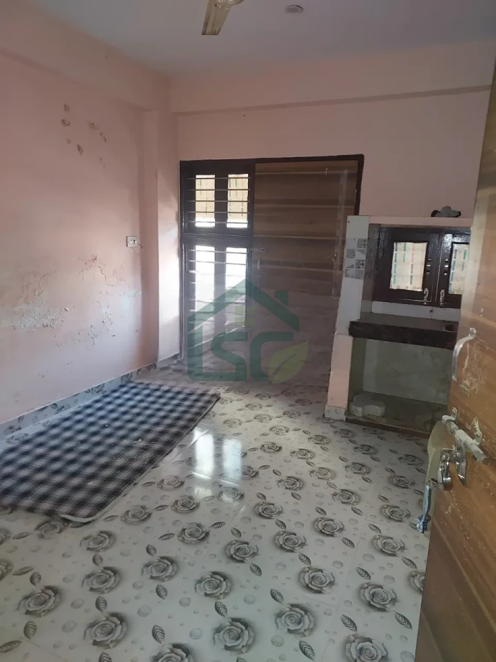 Ashish Room For rent in Sector 86, Gurugram — property photo 1