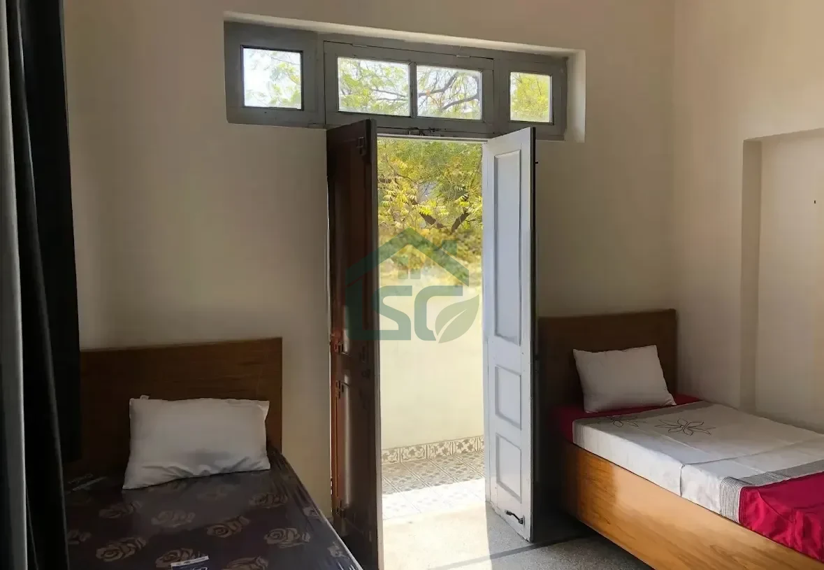 Hive Girls PG in Shakti Nagar, Delhi — property photo 1