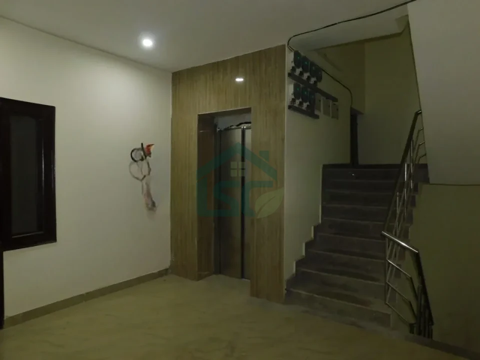 Photo 2 of Adugo Home Stays, Sector 104, Noida