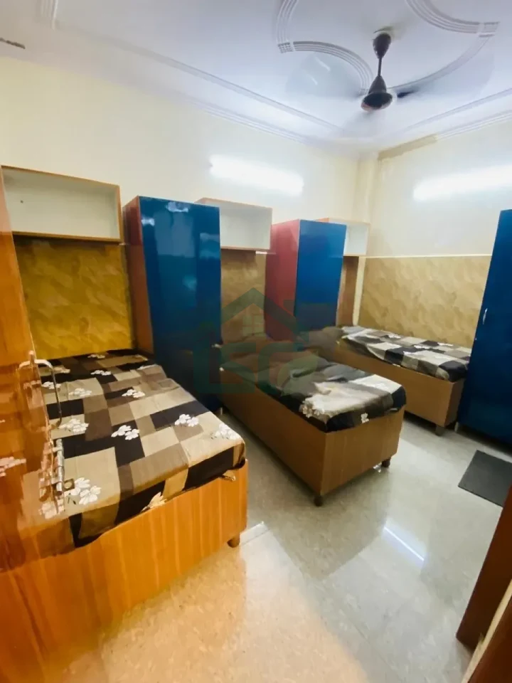 Garg Paying Guest in Govindpuri, Delhi — property photo 3