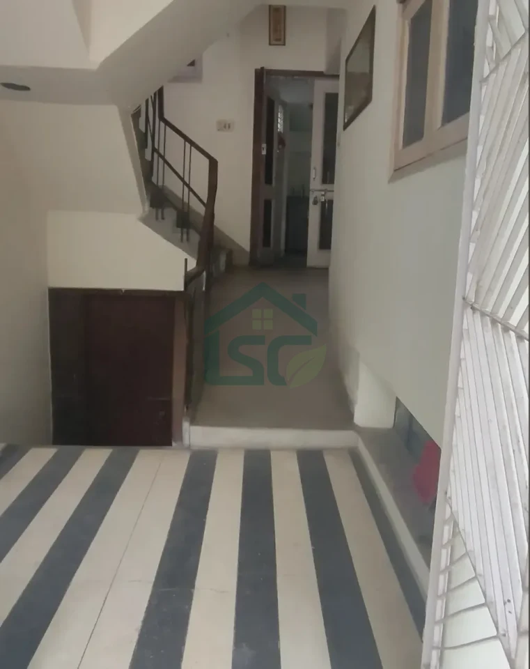 Anusthan PG For Girls in Preet Vihar, Delhi — property photo 3
