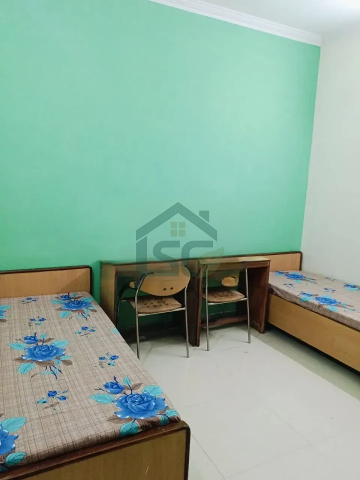 Dream Home Girls PG in GTB Nagar, Delhi — property photo 4
