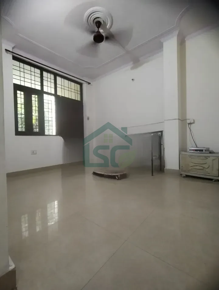 Katiyayni associate in Sector 43, Gurugram — property photo 1