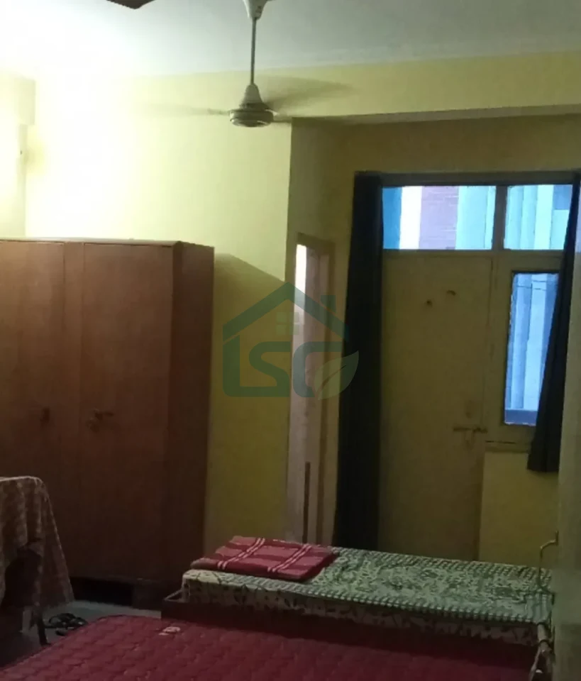 Jaiqur boys hostel in Sector 63, Noida — property photo 1