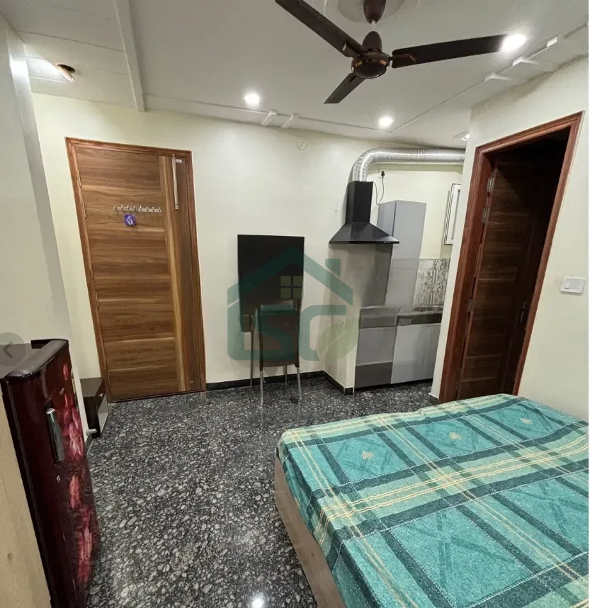Luxury 1RK in Sector 38, Gurugram — property photo 4