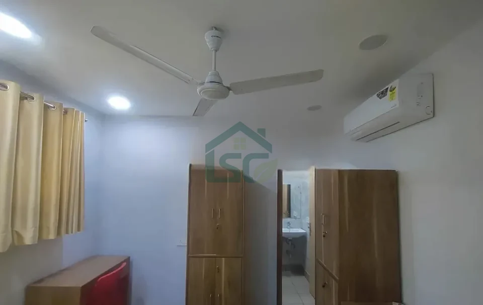 Shri Hem PG in Punjabi Bagh, Delhi — property photo 2