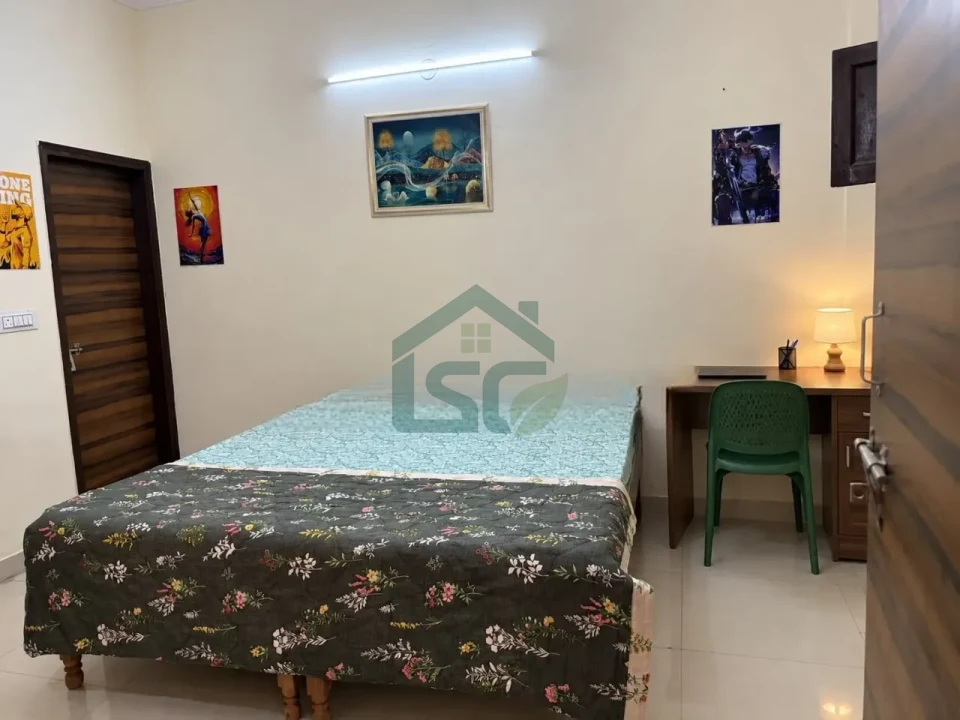 Empyra Gama boys & girls in Sector 51, Noida — property photo 1