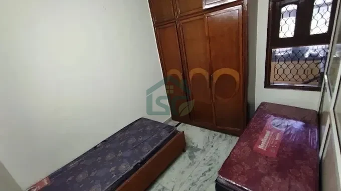 Veer PG in Mukherjee Nagar, Delhi — property photo 1