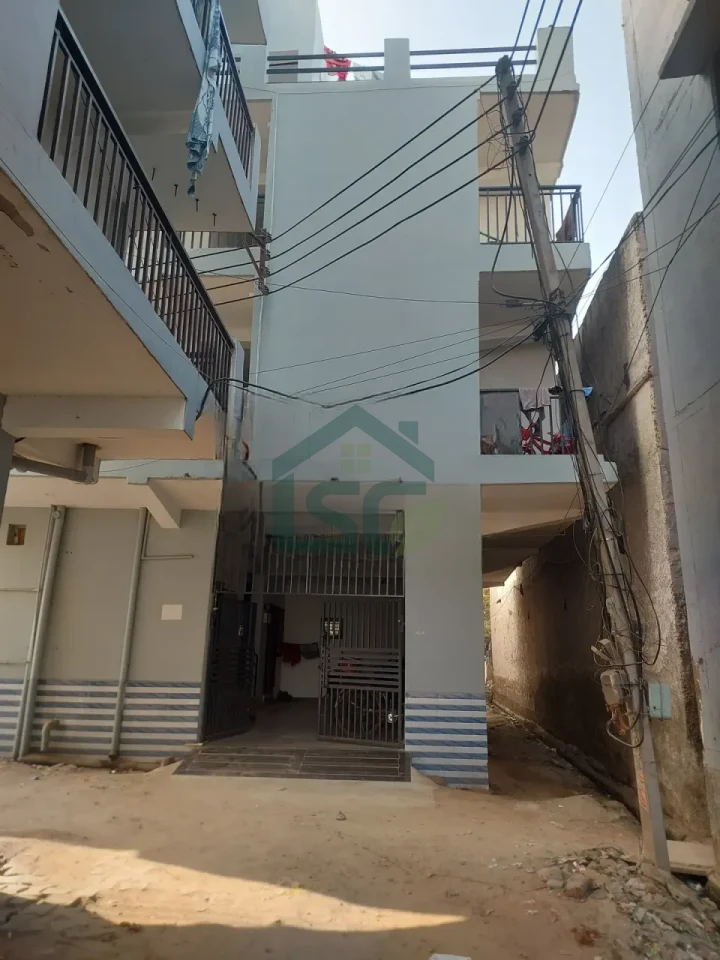 Dedhraj Rokm For Rent in Sector 86, Gurugram — property photo 2