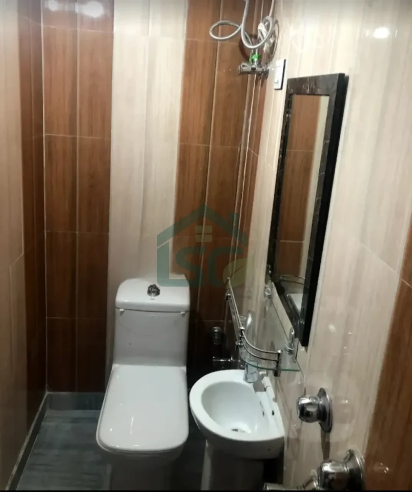 Hollyhocks PG (Girls Only) in Okhla, Delhi — property photo 2