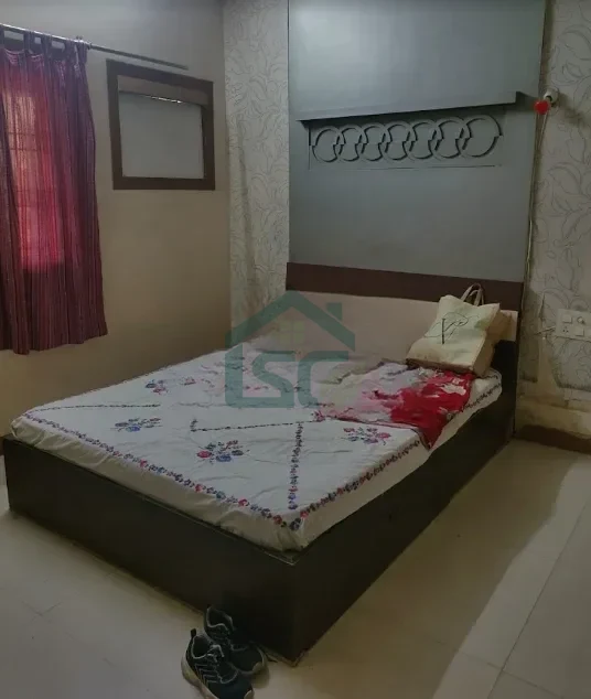 At Deepa Girl'S PG & Hostel, line, Raipur