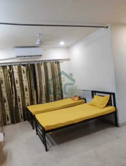 At No Broker Paying Guest, Andheri West, Mumbai