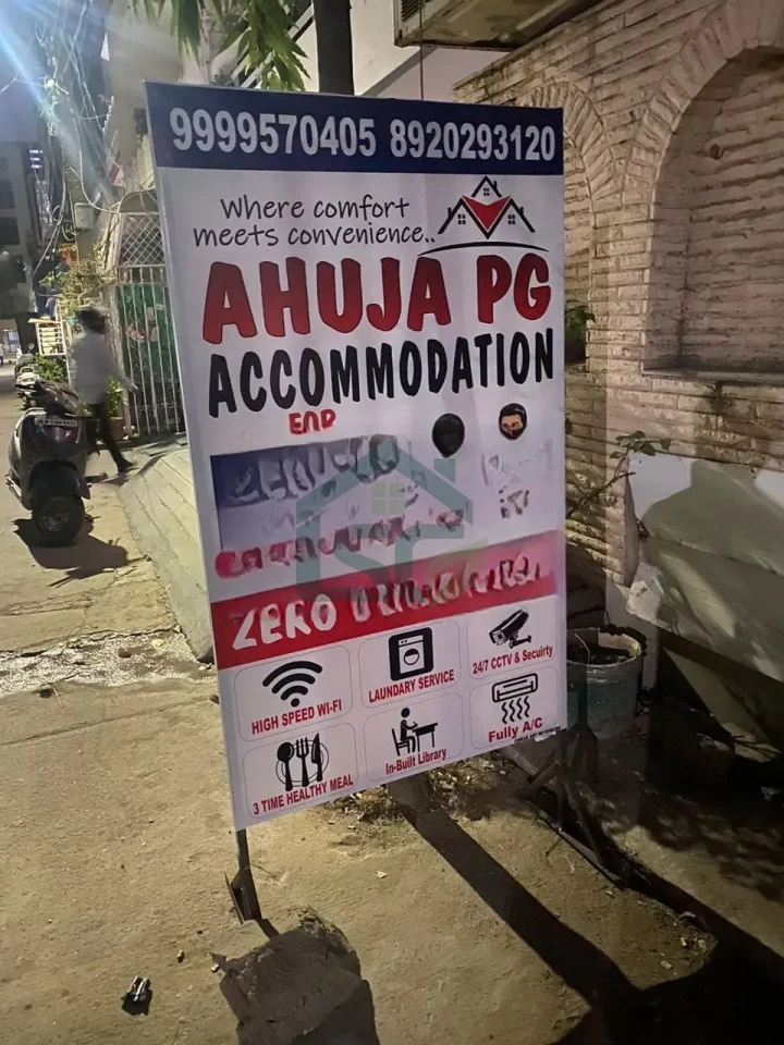 Sharma PG for girls in Mukherjee Nagar, Delhi — property photo 4