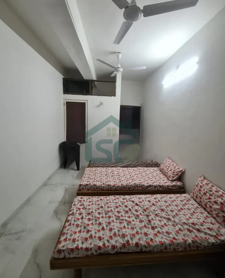 Bala ji PG in Sector 40, Gurugram — property photo 1