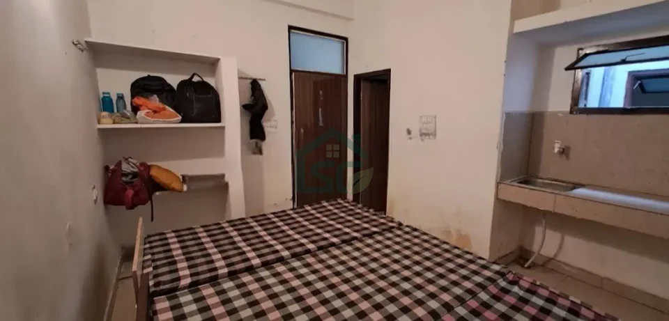 SRR PG for girls and boys in Imt Manesar, Gurugram — property photo 5