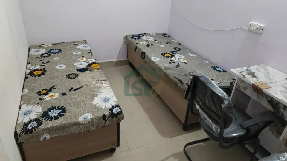 Girl PG in GTB Nagar, Delhi — property photo 5