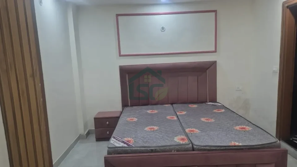 Sushant Lok in Sector 43, Gurugram — property photo 4