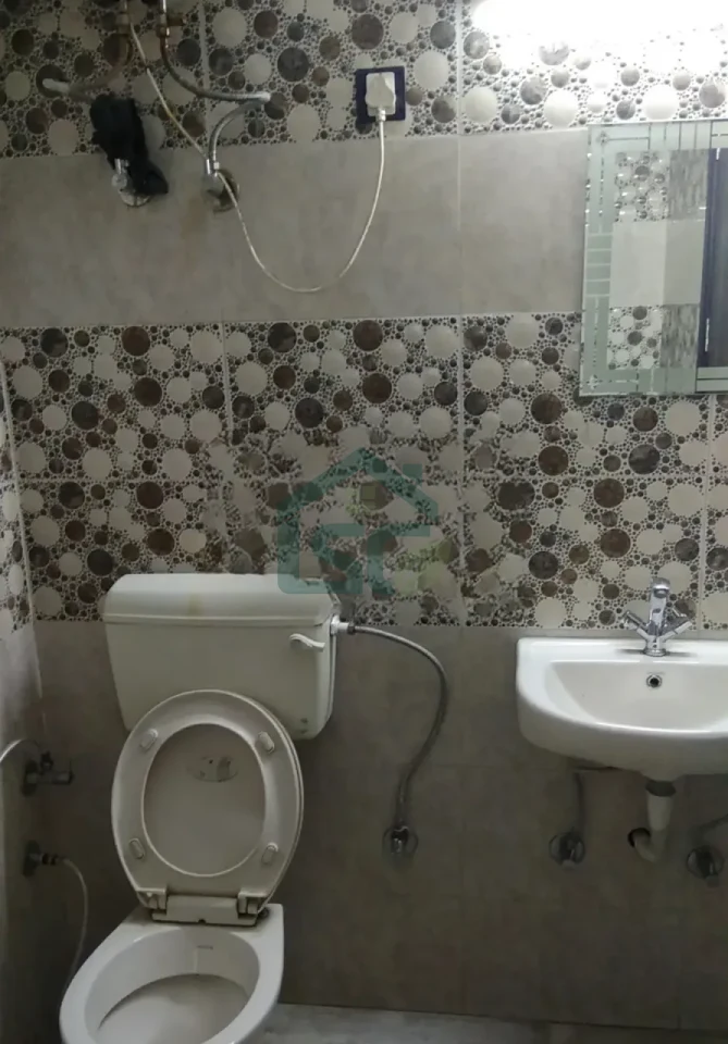 Vandana Johri PG in Punjabi Bagh, Delhi — property photo 3