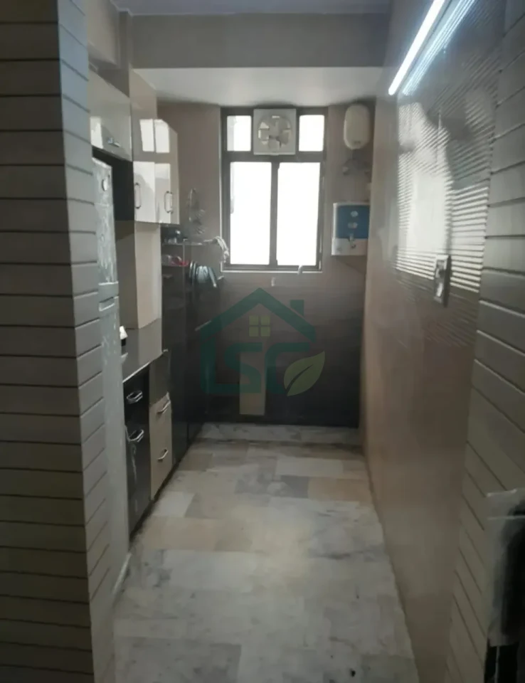 Shri Girls PG in Patel Nagar, Delhi — property photo 2