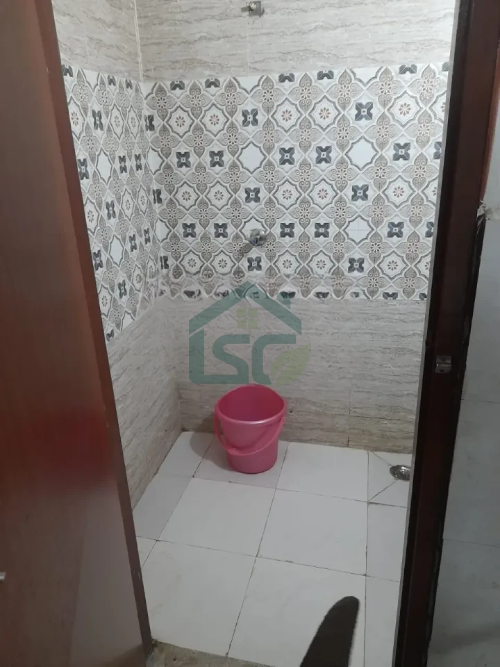 Golden Home in Sector 134, Noida — property photo 3
