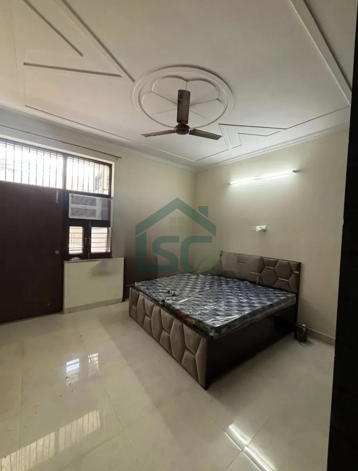 PG for boys & girls in Sector 47, Gurugram — property photo 1