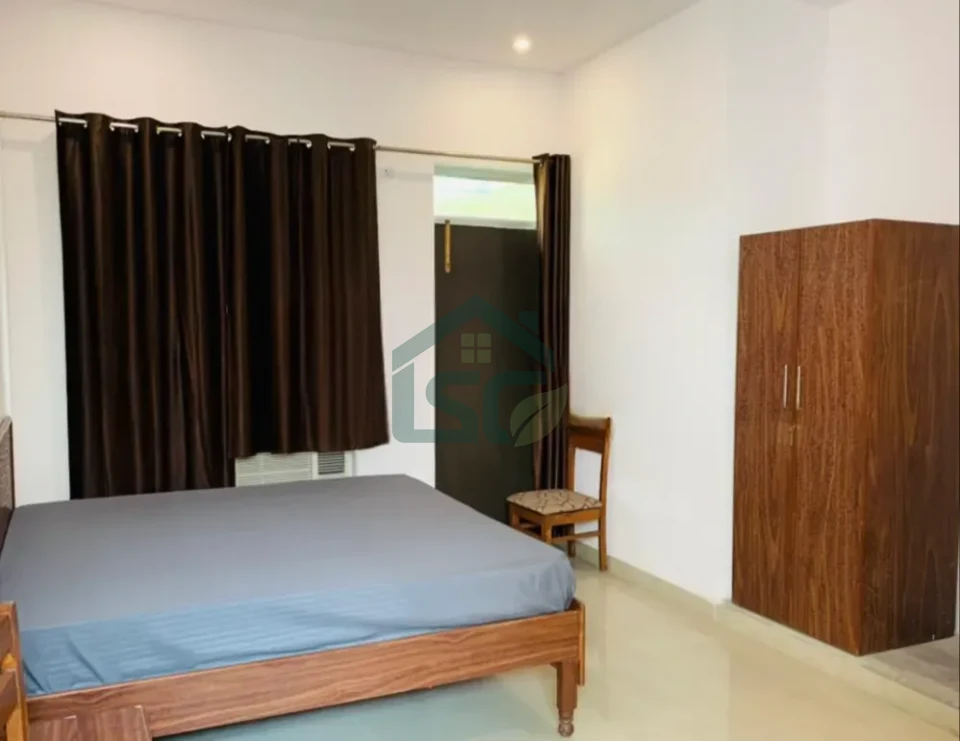Hostee hostel PG in Sector 104, Noida — property photo 2