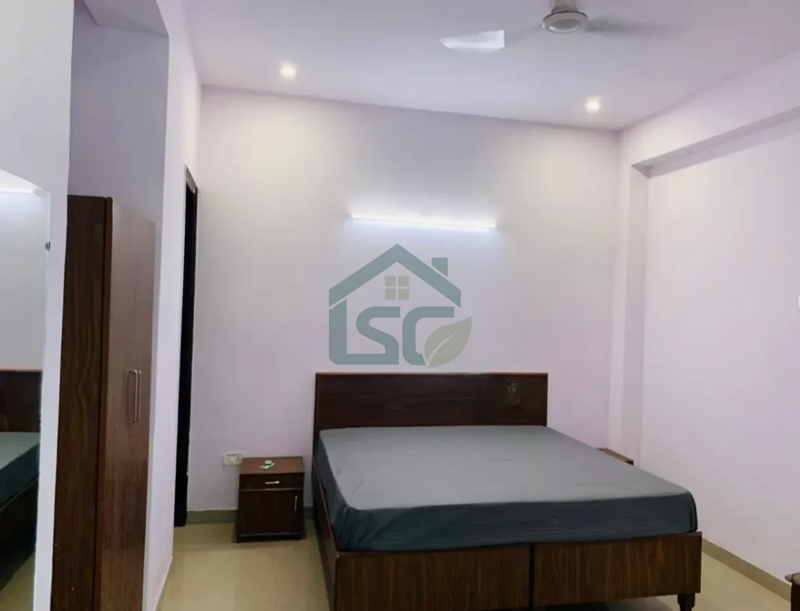 Hostee hostel PG in Sector 104, Noida — property photo 1