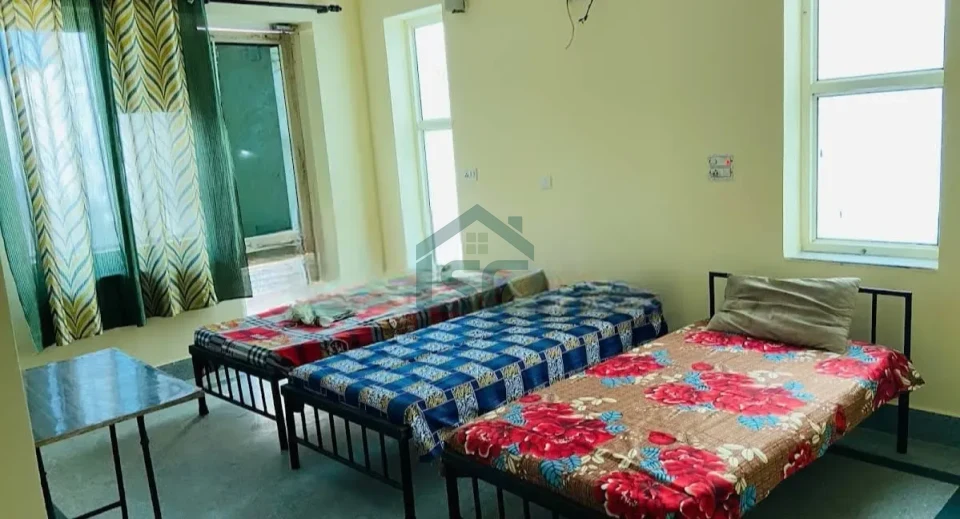 Youth Boys And Girls PG in Imt Manesar, Gurugram — property photo 1