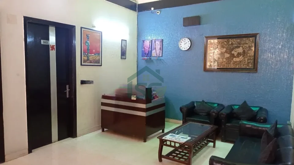 Luxurious PG in Sector 25, Gurugram — property photo 5