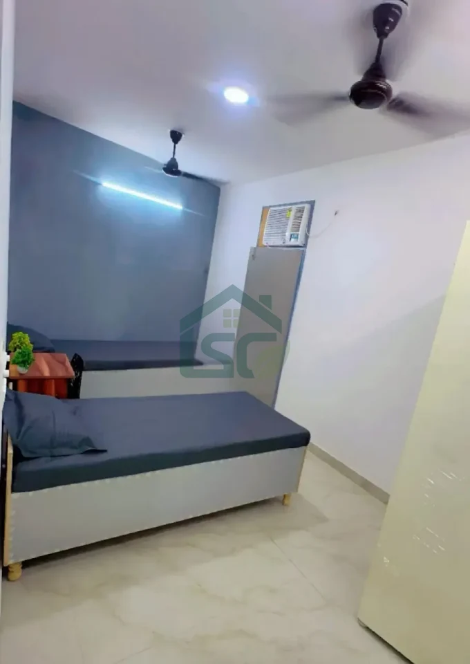 ASR Living in Shakarpur, Delhi — property photo 4