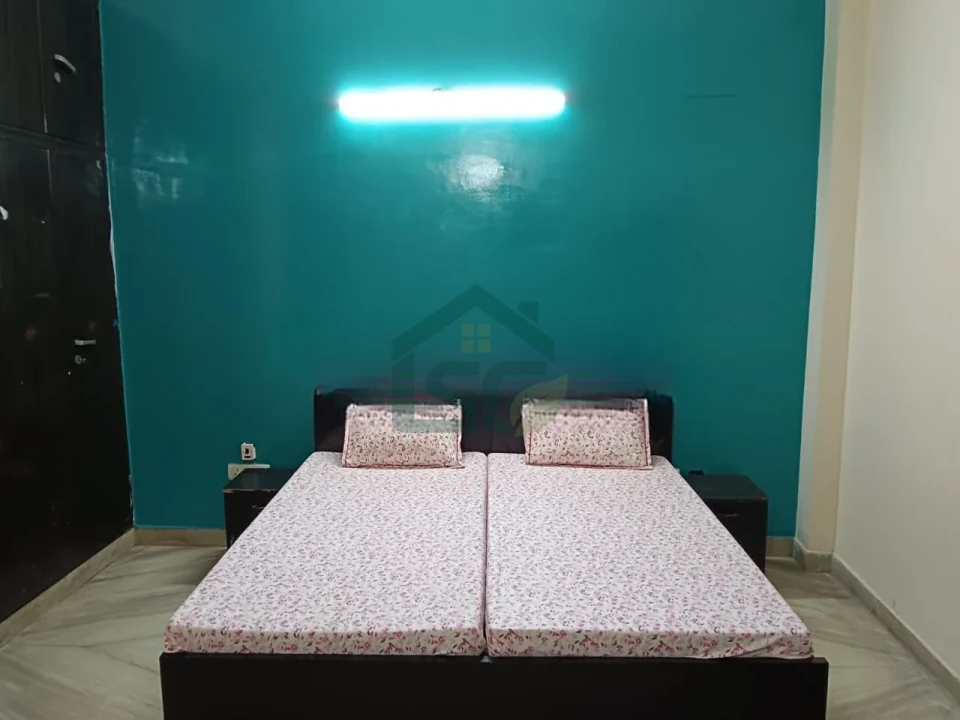 Photo 2 of Blue Sapphire, Sector 61, Noida