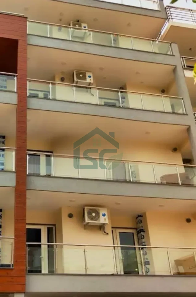 Raj house in Sector 43, Gurugram — property photo 1