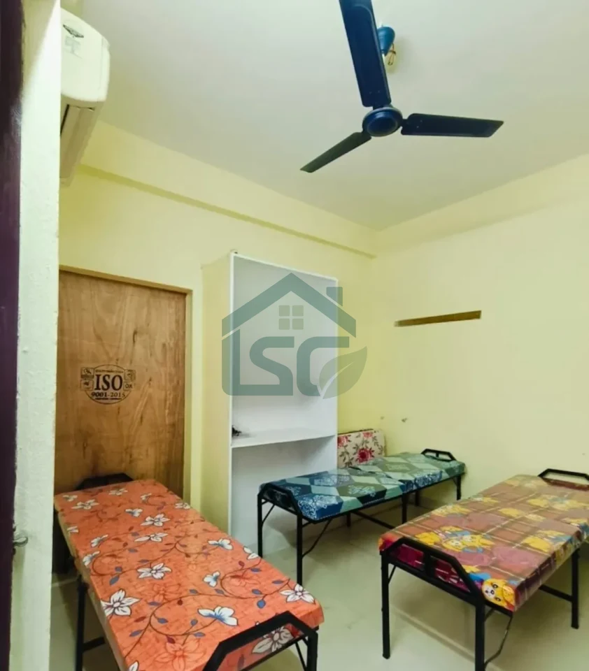 Photo 4 of Aadyasri Boys & Ladies PG, Bharathi Nagar, Vijayawada