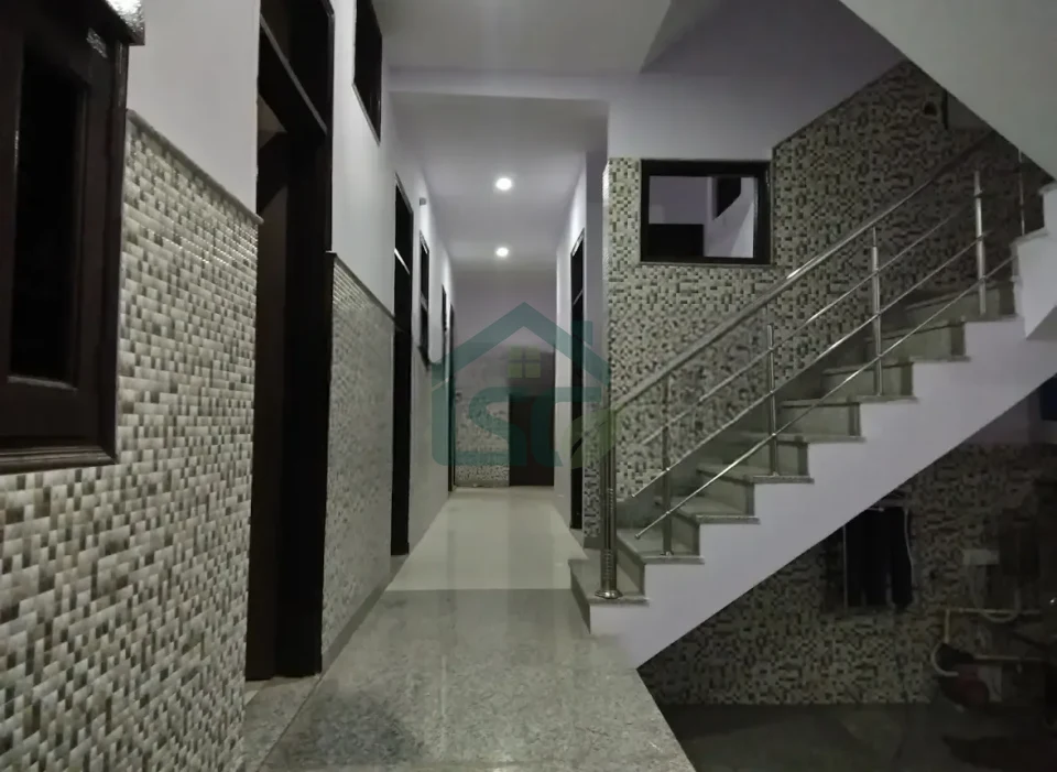 Pandit Ji PG in Alipur Village, Delhi — property photo 2