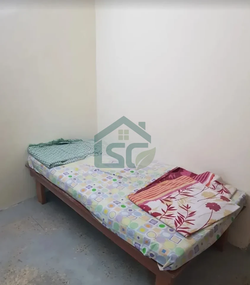 Manish's PG Gautam Nagar in Green Park, Delhi — property photo 3