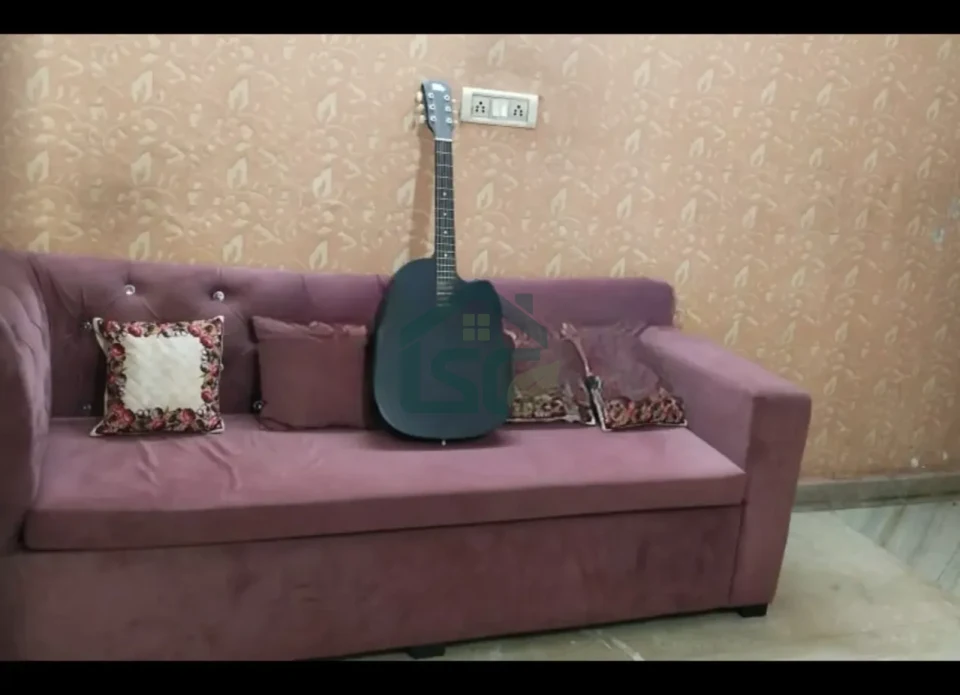 Shri Pradhan JI BOY'S PG in Kalkaji, Delhi — property photo 4