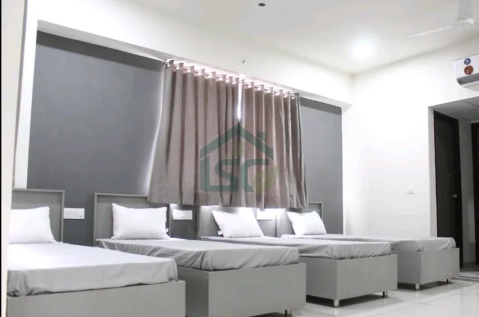 At Laving Hostel And Way Life, Paldi, Ahmedabad