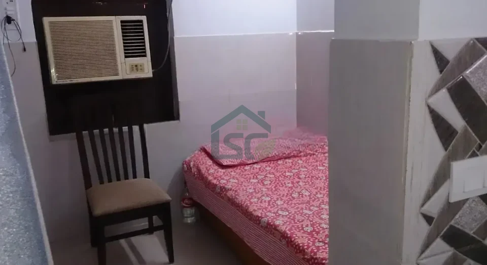 ChadhaTimber and Boys PG in Patel Nagar, Delhi — property photo 2