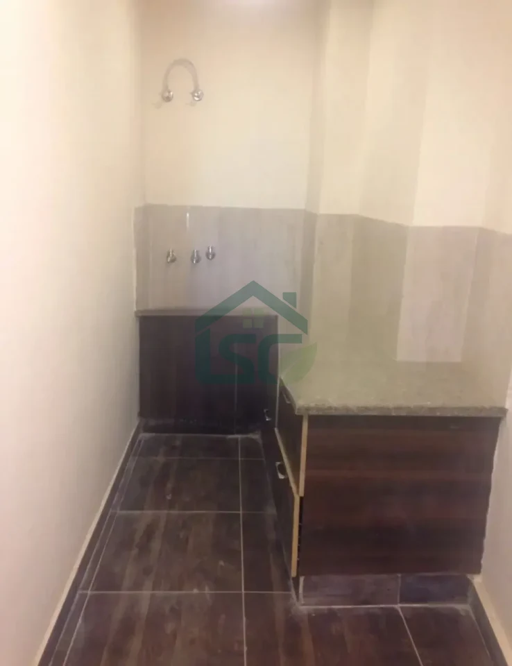 ChadhaTimber and Boys PG in Patel Nagar, Delhi — property photo 5