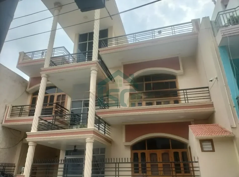 Muskaan Girls PG in Nawada, Delhi — property photo 1