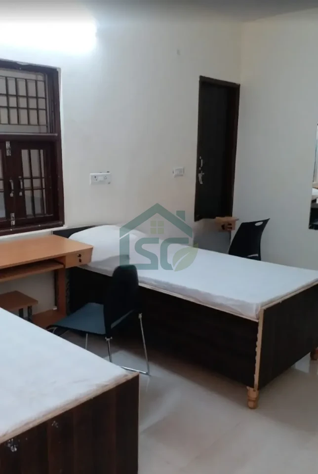 Jay P homestay in Sector 125, Noida — property photo 2