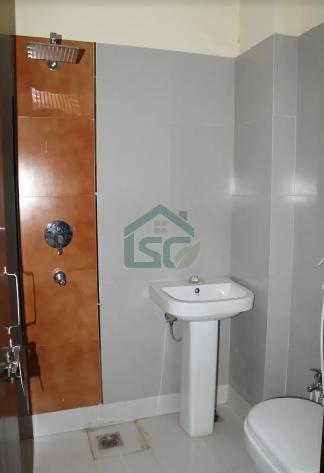 Jay P homestay in Sector 125, Noida — property photo 1