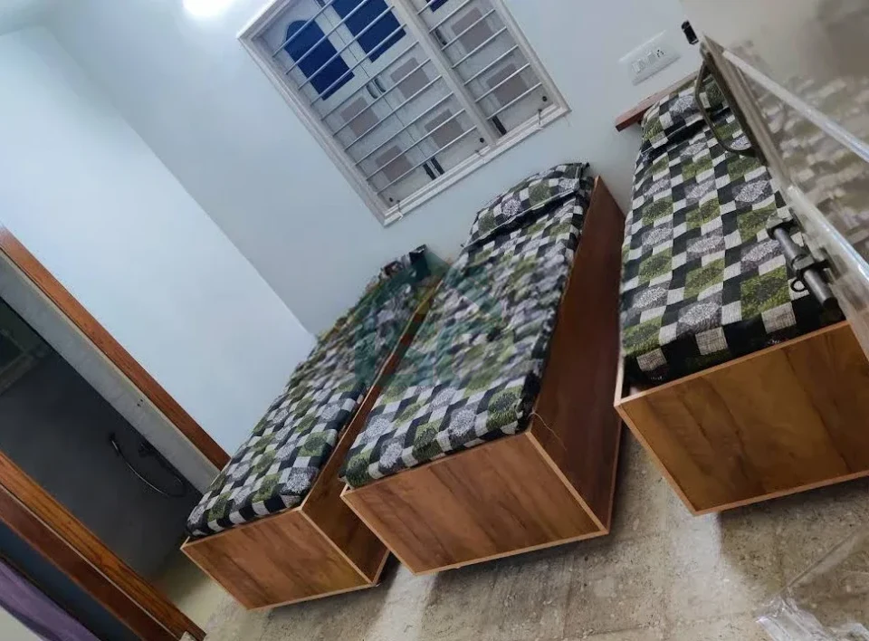 Photo 3 of Dk PG For Boy'S, Memnagar, Ahmedabad