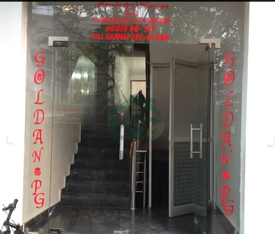 Golden PG in Sector 45, Gurugram — property photo 3