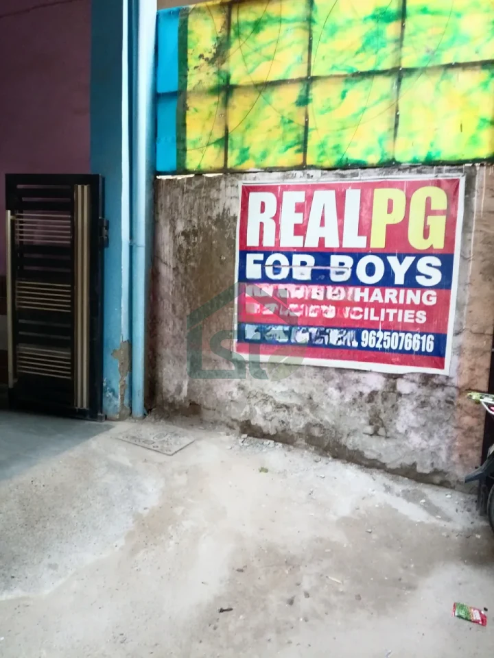 Parveen in Sector 38, Gurugram — property photo 4