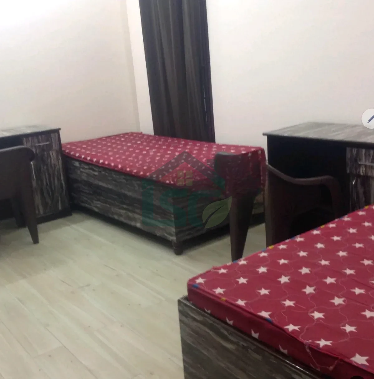 At Kamboj Girls PG, Clement Town, Dehradun