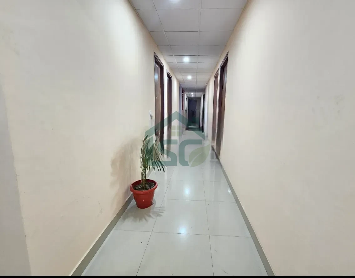 U men PG in Sector 51, Noida — property photo 1