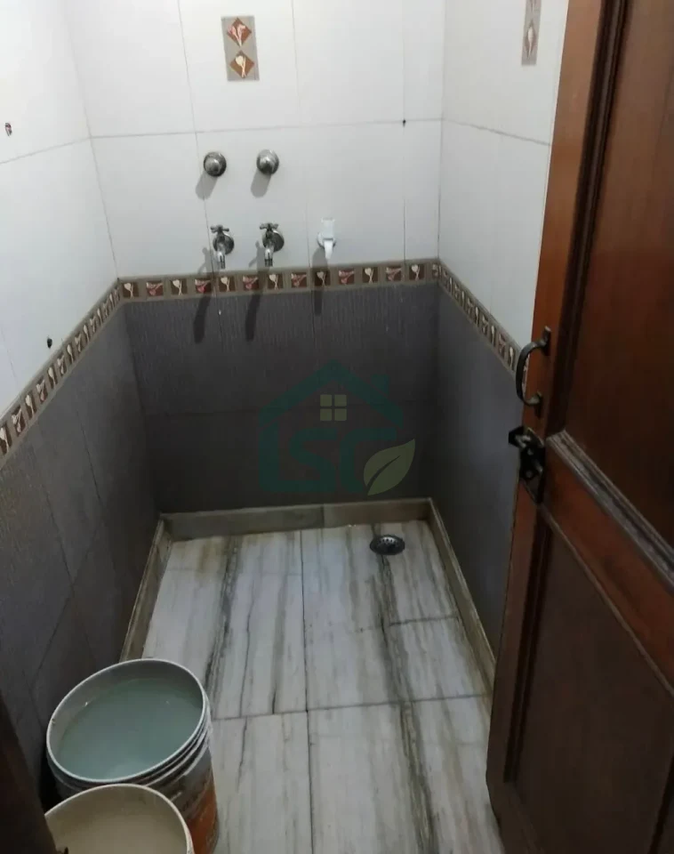 Evergreen PG in Indra Vikas Colony, Delhi — property photo 4