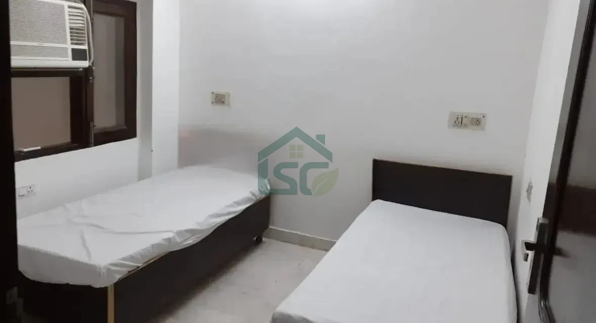 Aggarwal PG in Mayur Vihar, Delhi — property photo 1